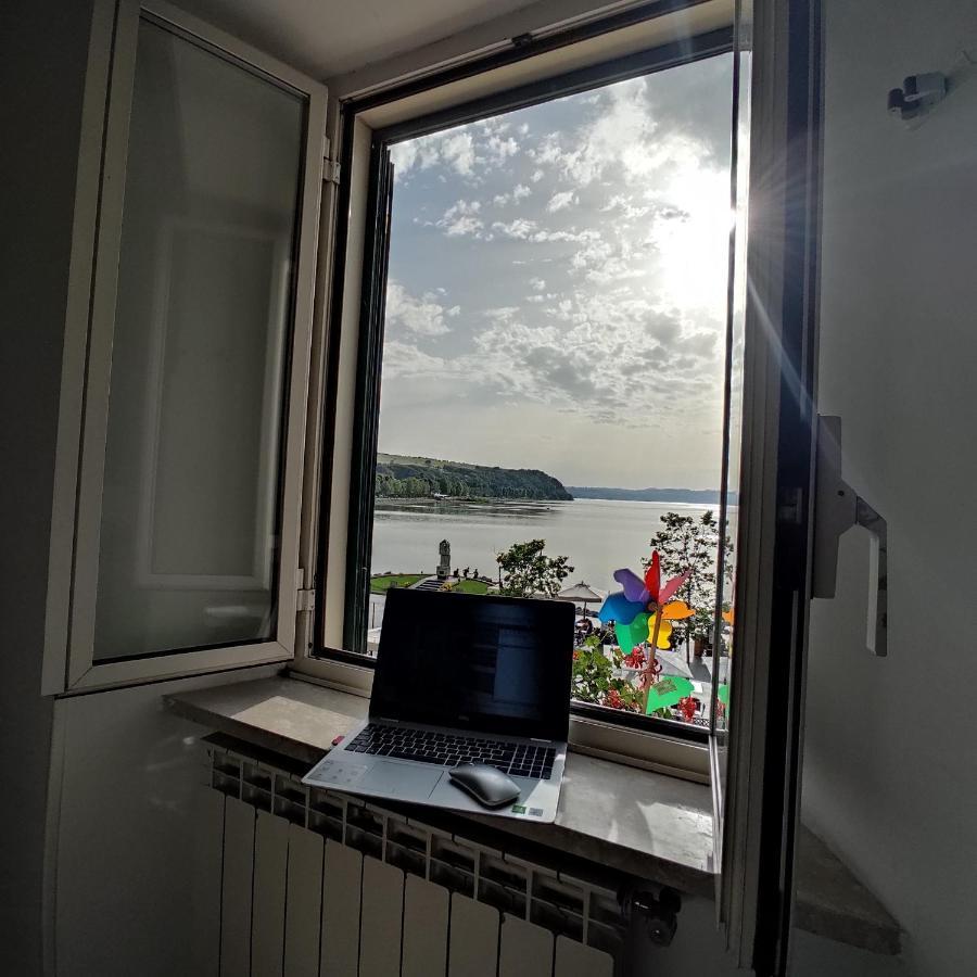 Iride Sul Lago 1 Via Principessa Jolanda 10-Piazza Del Molo Anguillara Sabazia Kültér fotó