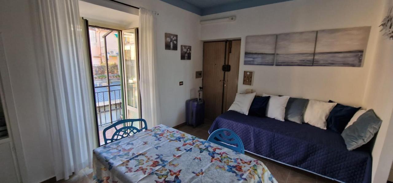 Iride Sul Lago 1 Via Principessa Jolanda 10-Piazza Del Molo Apartman Anguillara Sabazia Kültér fotó